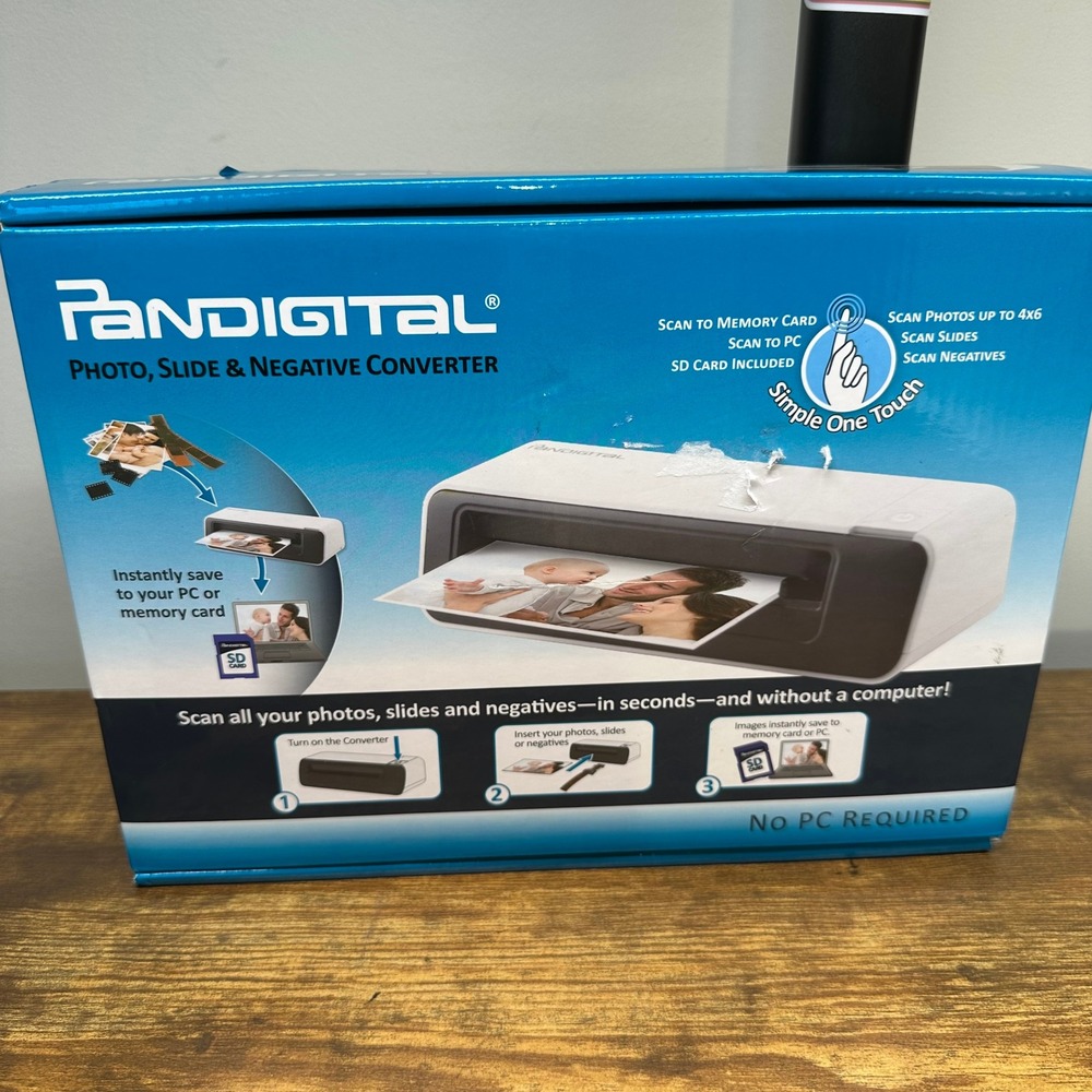 Pandigital Photo Slide and Negative Converter PANSCN05R White New In Box